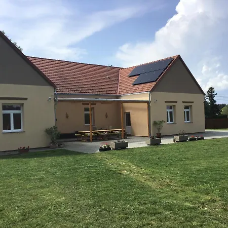 Maison d'hôtes örségkapuja Csakanydoroszlo